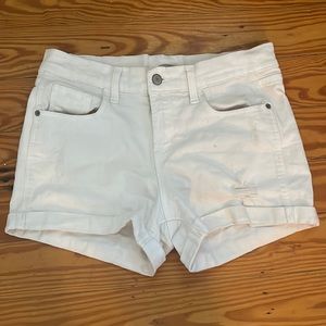 white old navy shorts